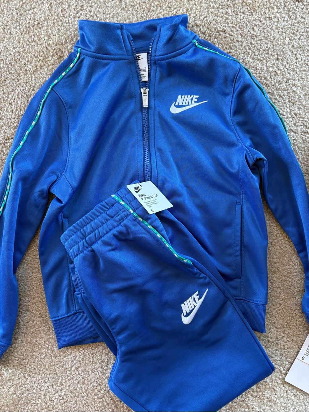 Nike Kids Boys track suit set athletic sports jacket jogger pants size 6 NWT